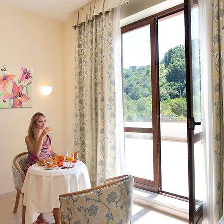 Albergo Terme Forlenza Contursi Terme Buitenkant foto